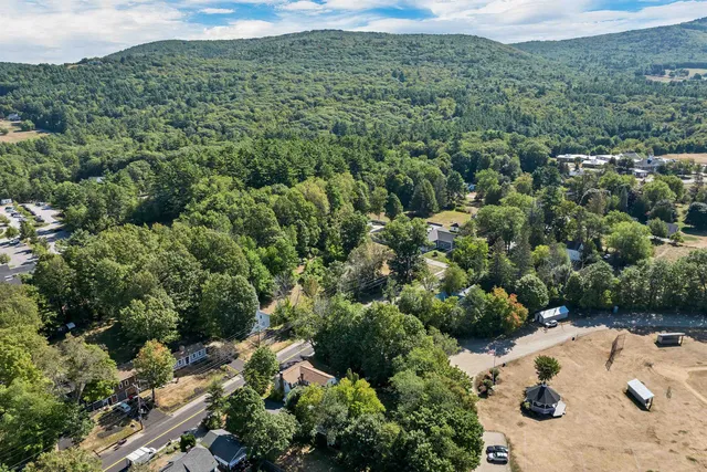 $785,500 | 30 Belknap Mountain Road, Gilford, NH 03249