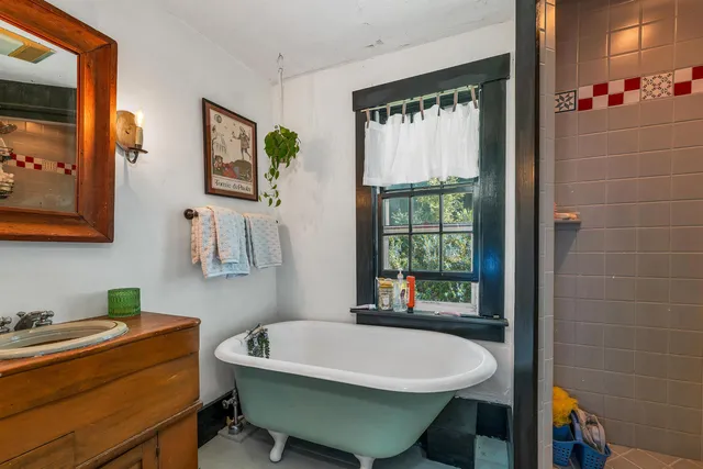 $785,500 | 30 Belknap Mountain Road, Gilford, NH 03249