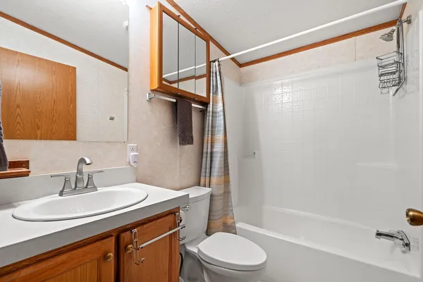 $290,000 | W4706 29th Street, Necedah, WI 54646