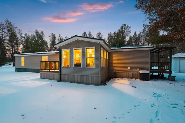 $290,000 | W4706 29th Street, Necedah, WI 54646