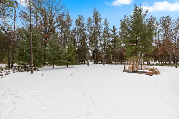 $290,000 | W4706 29th Street, Necedah, WI 54646
