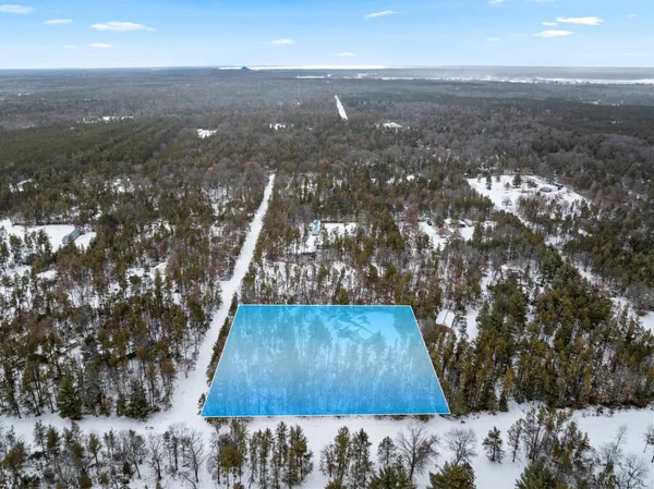 $290,000 | W4706 29th Street, Necedah, WI 54646