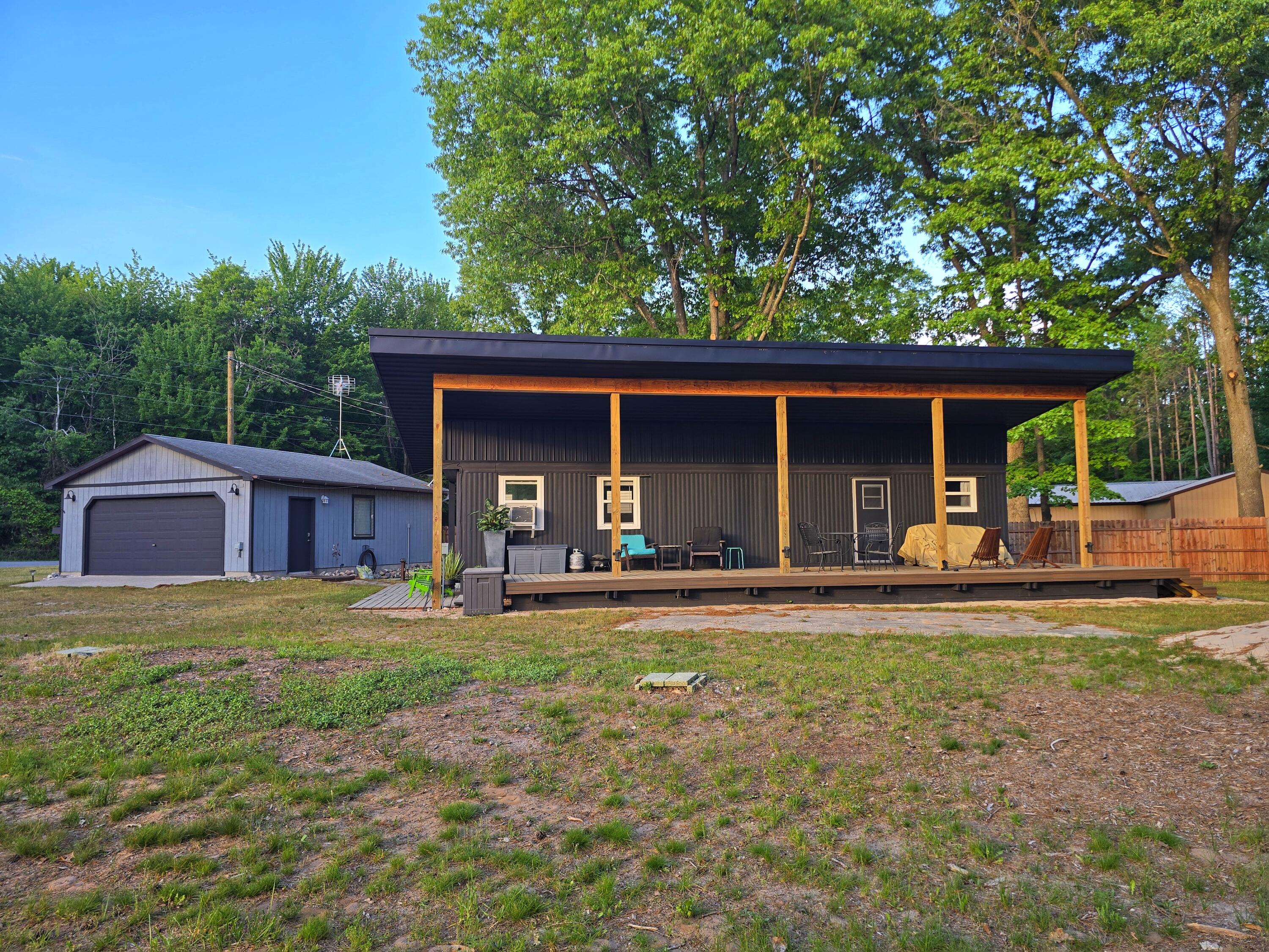 7949 West Fox Road Mears, MI 49436 - Photo 3 of 19 1000041021