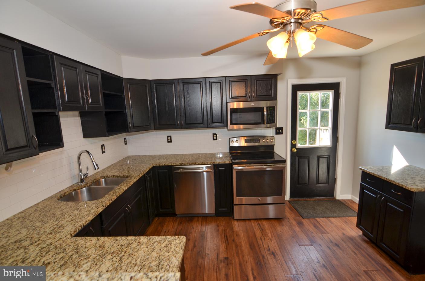 249 Main Street Hamilton, NJ 08620 - Photo 12 of 34 Kitchen