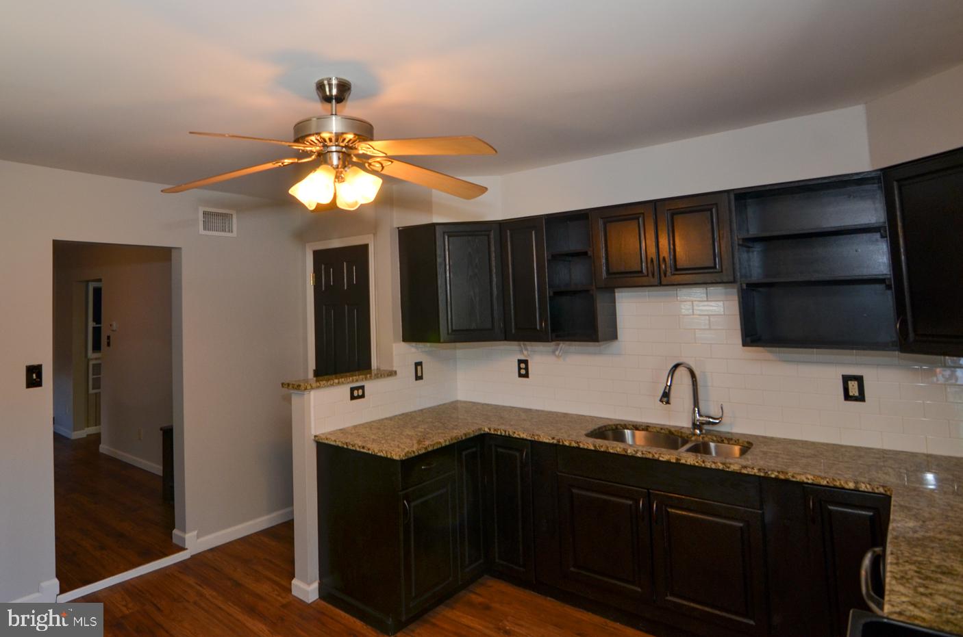 249 Main Street Hamilton, NJ 08620 - Photo 14 of 34 Kitchen