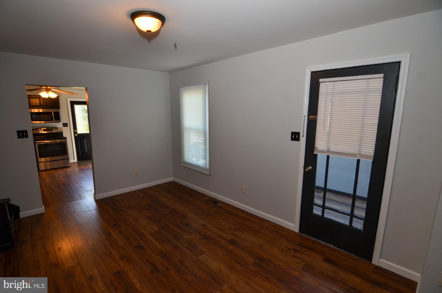 249 Main Street Hamilton, NJ 08620 - Photo 16 of 34 Dining Room