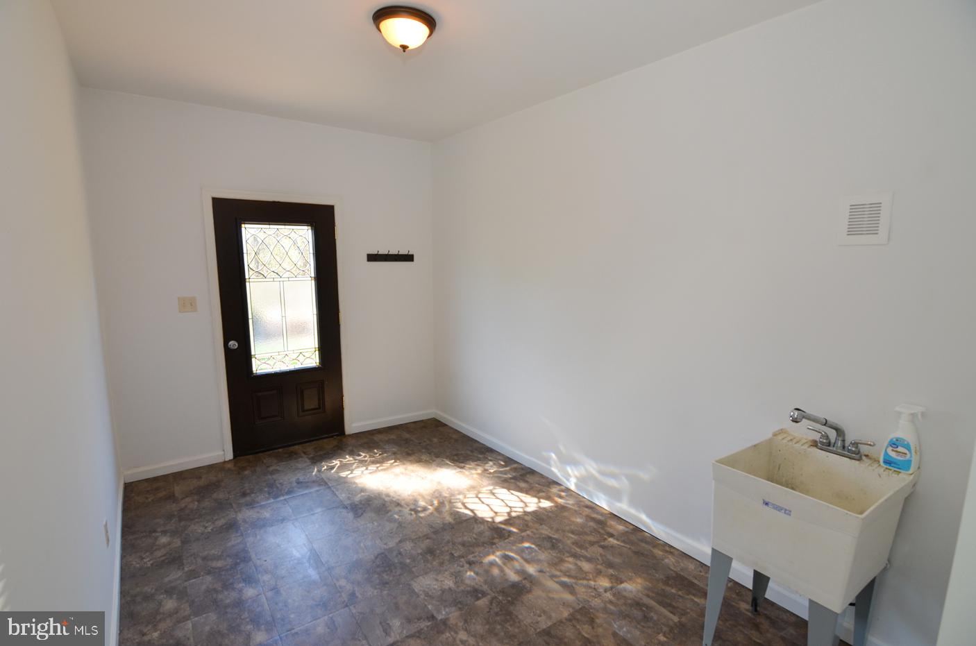 249 Main Street Hamilton, NJ 08620 - Photo 28 of 34 Bonus Room