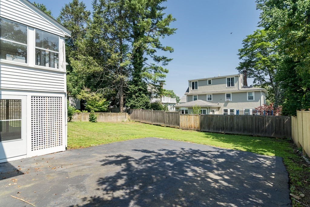 48 Selwyn Road Belmont, MA 02478 - Photo 36 of 39 Gallery Image 36