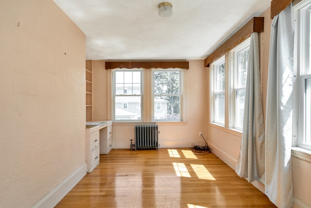 48 Selwyn Road Belmont, MA 02478 - Photo 7 of 39 Gallery Image 7