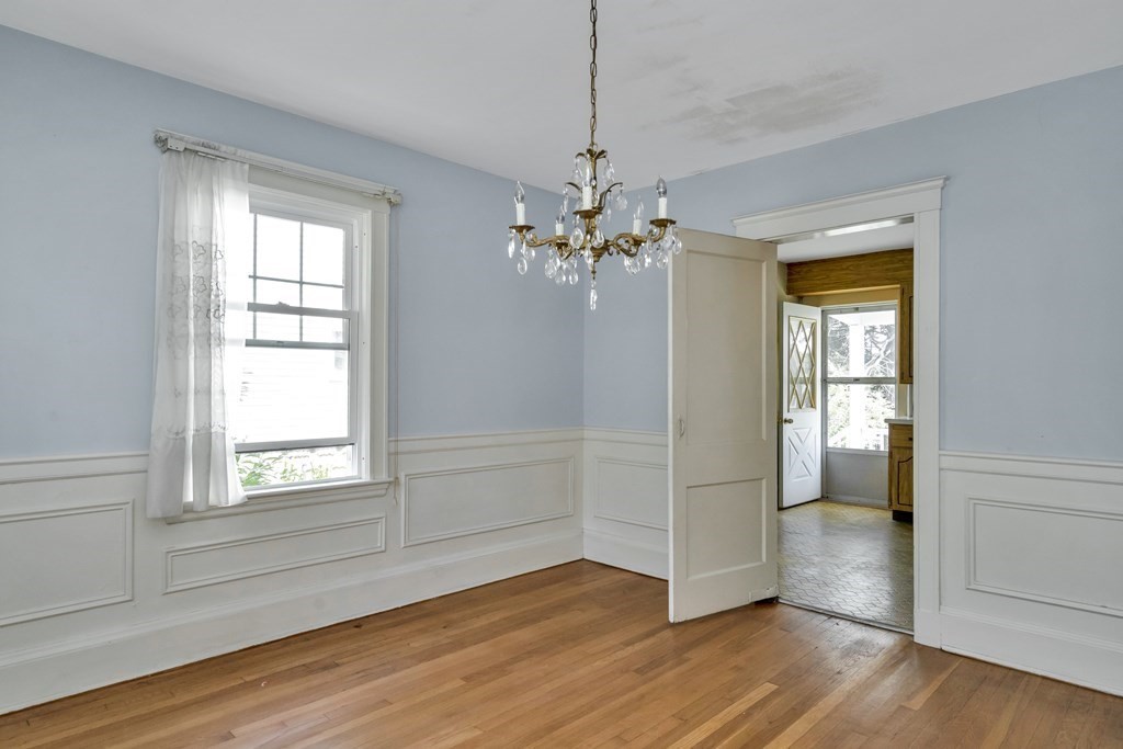 48 Selwyn Road Belmont, MA 02478 - Photo 10 of 39 Gallery Image 10