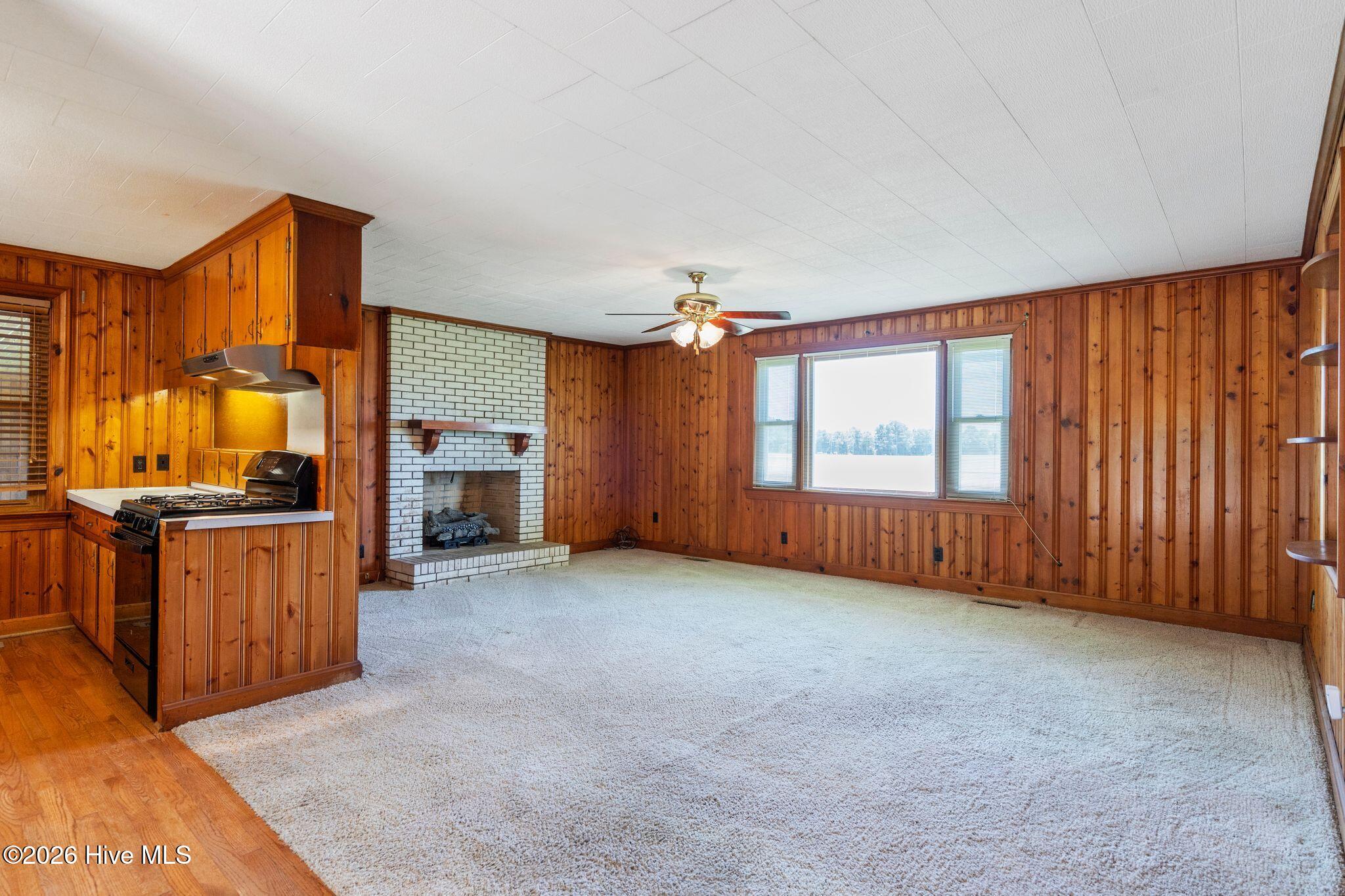 170 William Pearce Road Kinston, NC 28501 - Photo 4 of 76