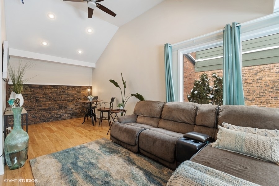 442 Kent Road Riverside, IL 60546 - Photo 20 of 45 a living room with furniture and a large window