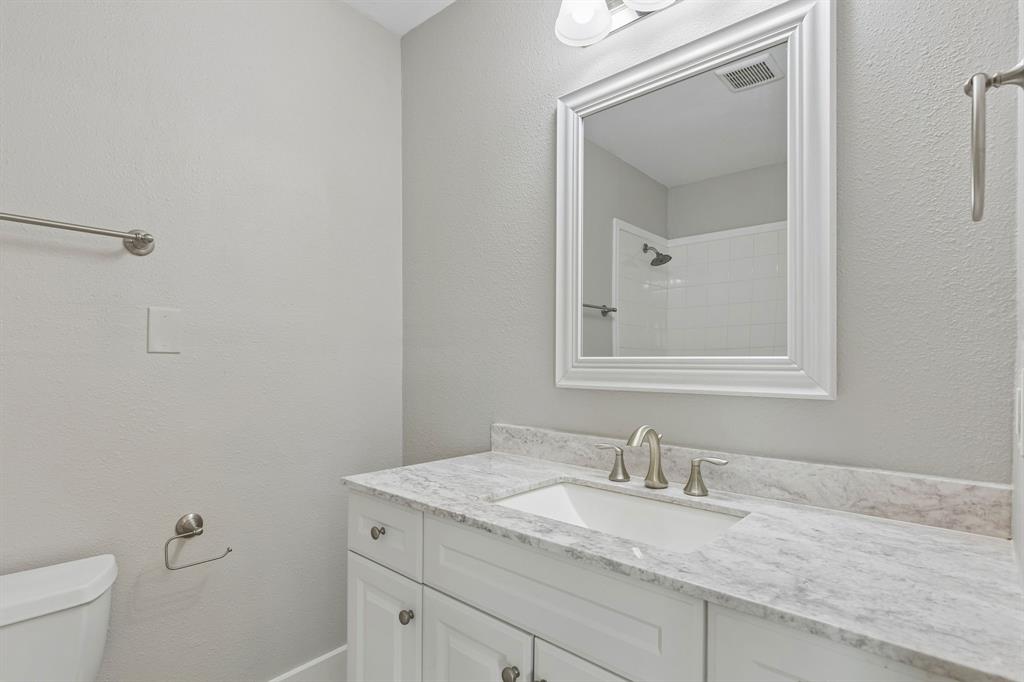 227 South Hampton Road Dallas, TX 75208 - Photo 15 of 21 Gallery Image 15