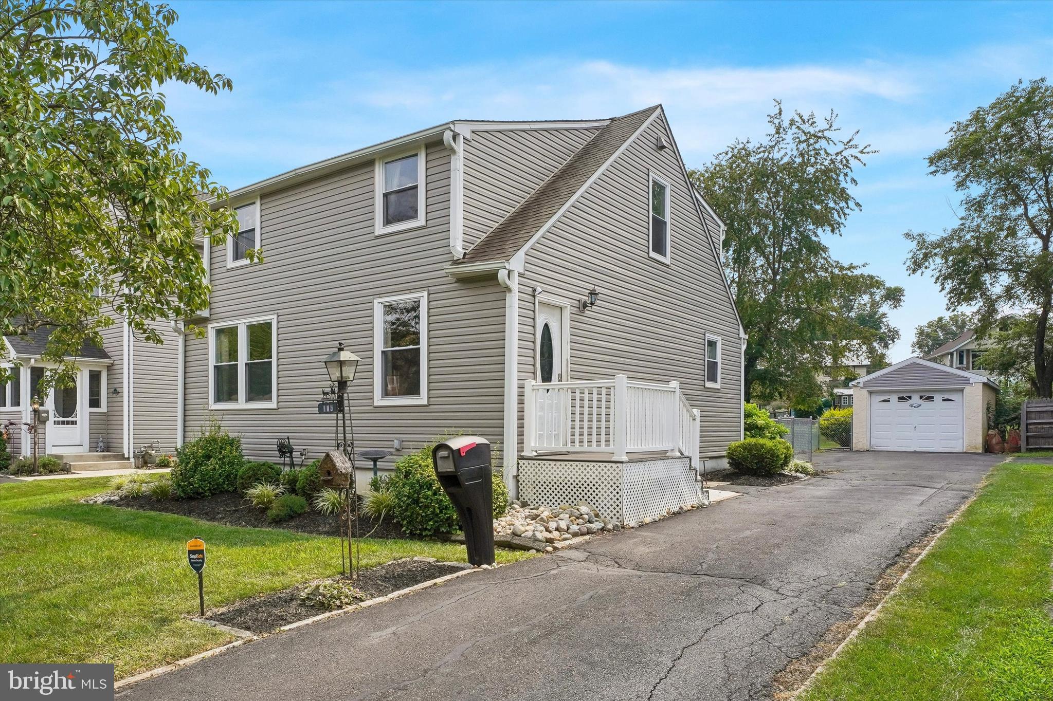 105 Loller Road Hatboro, PA 19040 - Photo 1 of 35 Gallery Image 1