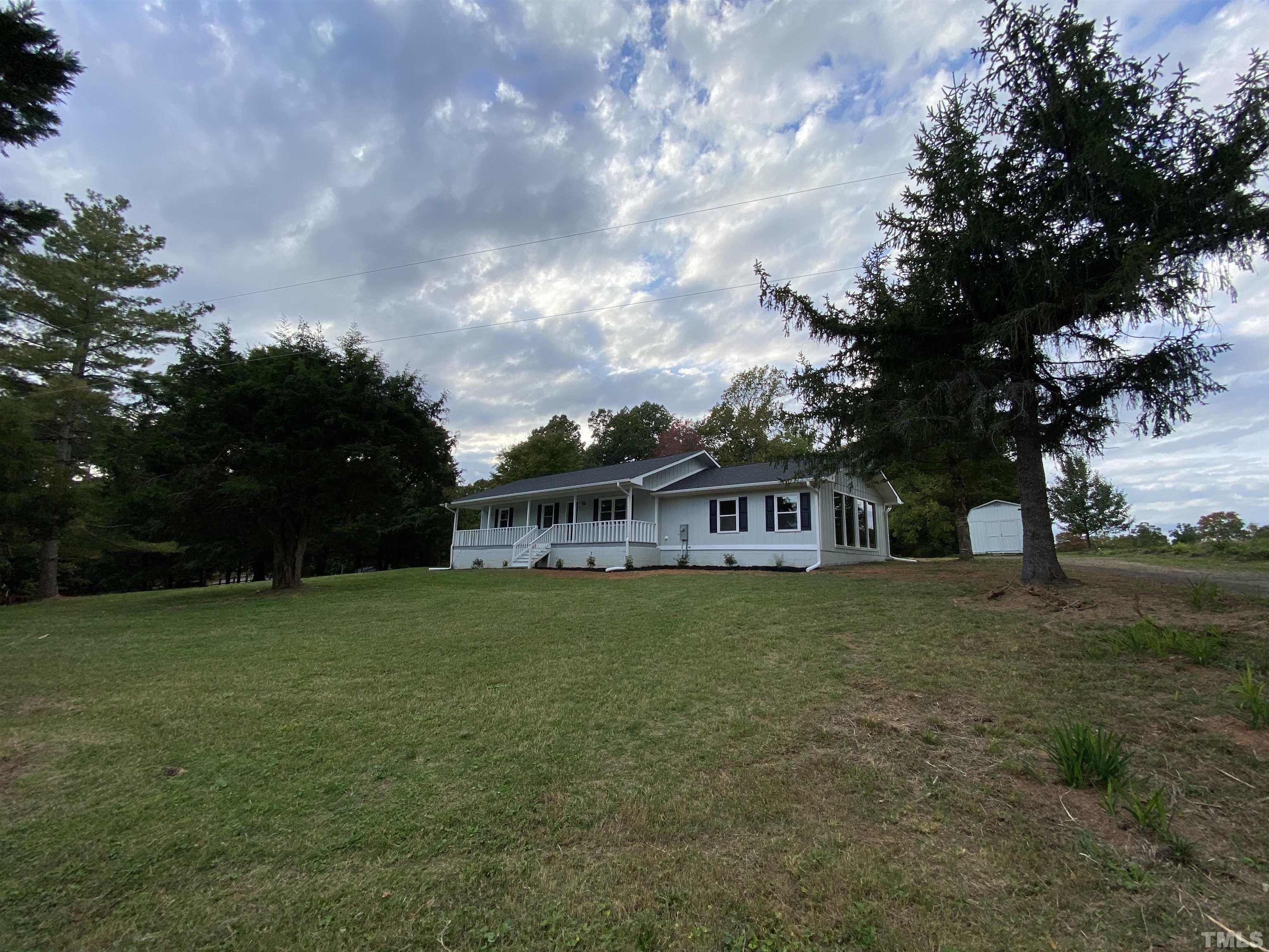 1132 Rockingham Lake Road Reidsville, NC 27320 - Photo 2 of 21 Gallery Image 2