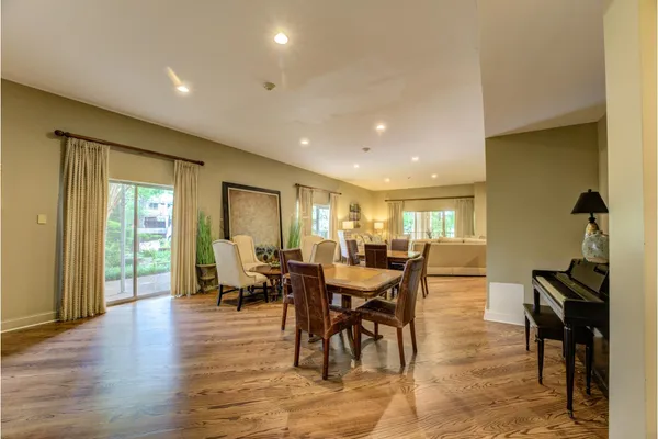 $225,000 | 475 North Highland Street, Unit 9AB, Memphis, TN 38122