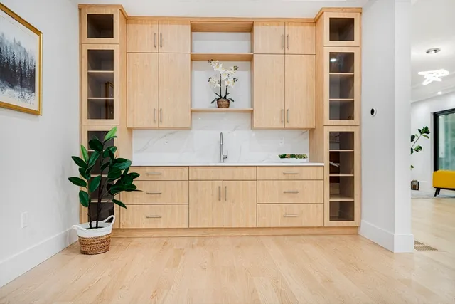 $4,250,000 | 197 Woburn Street, Lexington, MA 02420