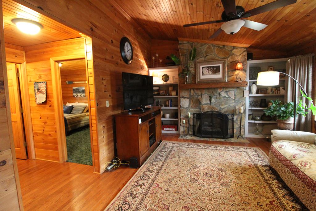 790 Ahart Ridge Road Ararat, VA 24053 - Photo 20 of 71 Gallery Image 20