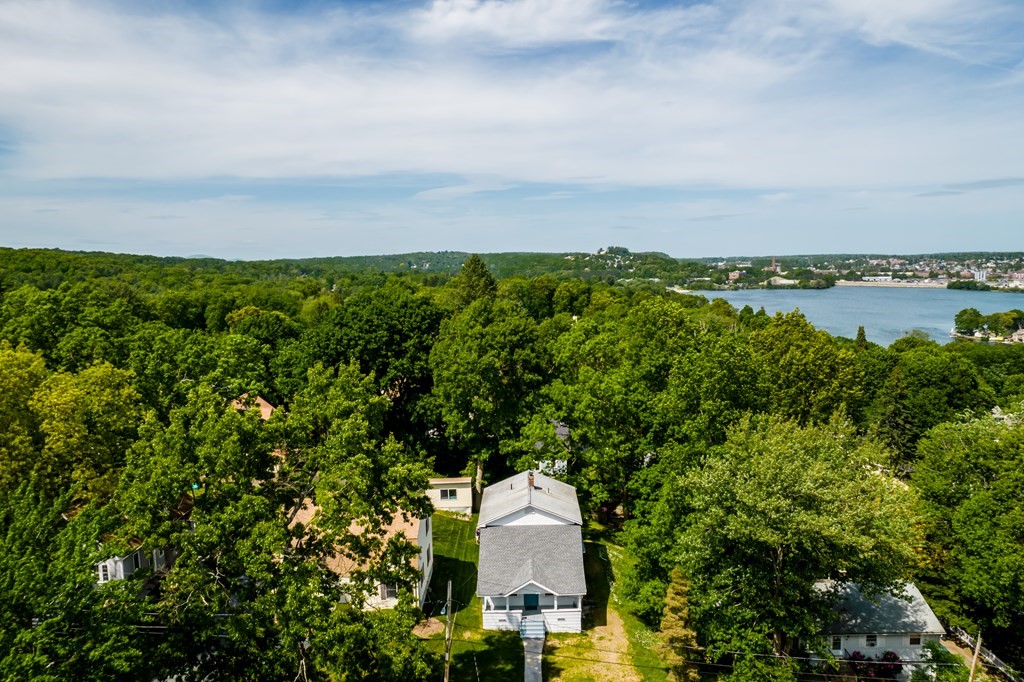 14 Balder Road Worcester, MA 01605 - Photo 2 of 24