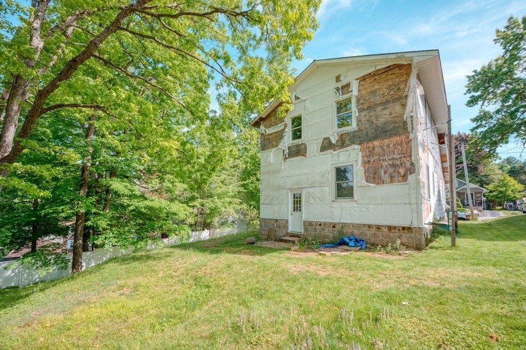 14 Balder Road Worcester, MA 01605 - Photo 23 of 24