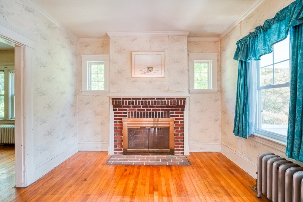 14 Balder Road Worcester, MA 01605 - Photo 5 of 24