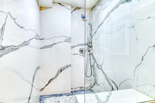 $549,000 | 220 East 73rd Street, Unit 1A | Lenox Hill