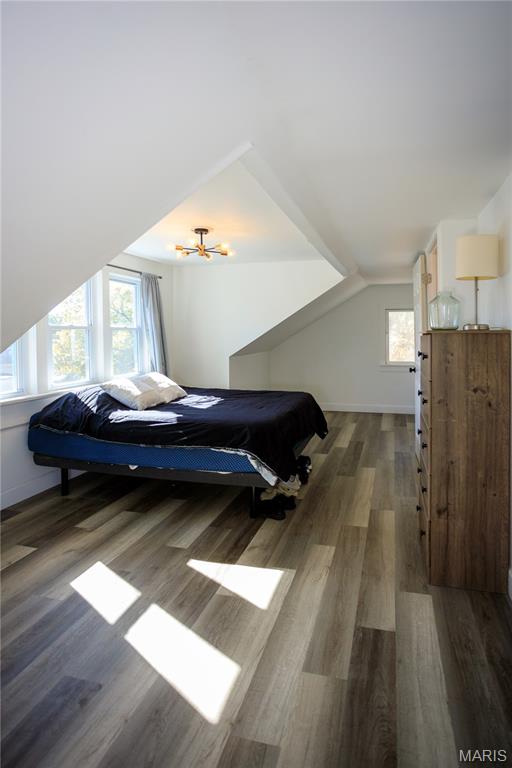 715 Erskine Avenue St. Louis, MO 63125 - Photo 14 of 21