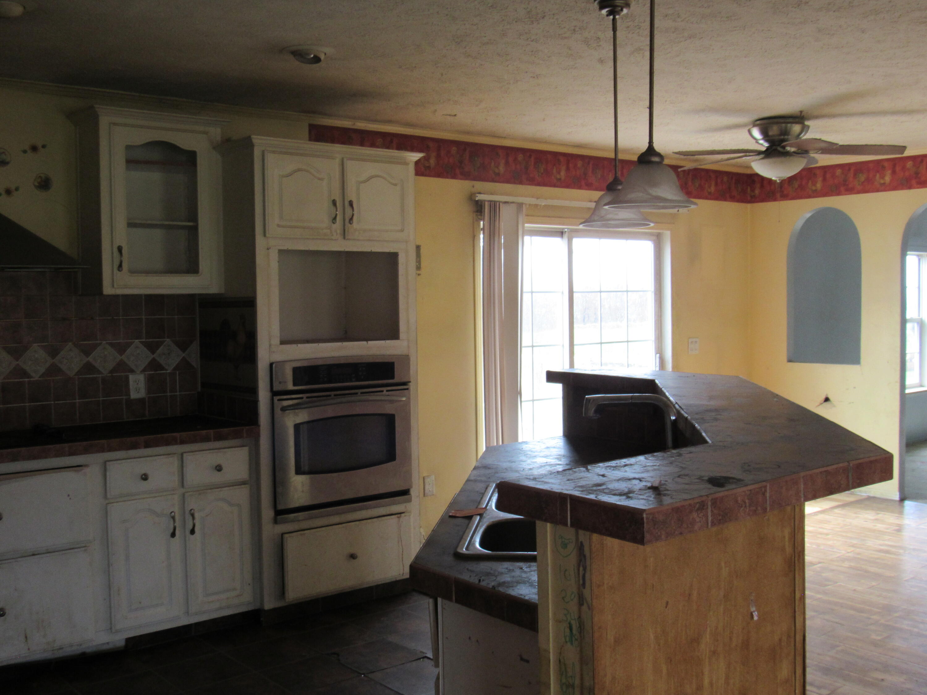 183 E Road Burke, NY 12917 - Photo 12 of 33 Kitchen