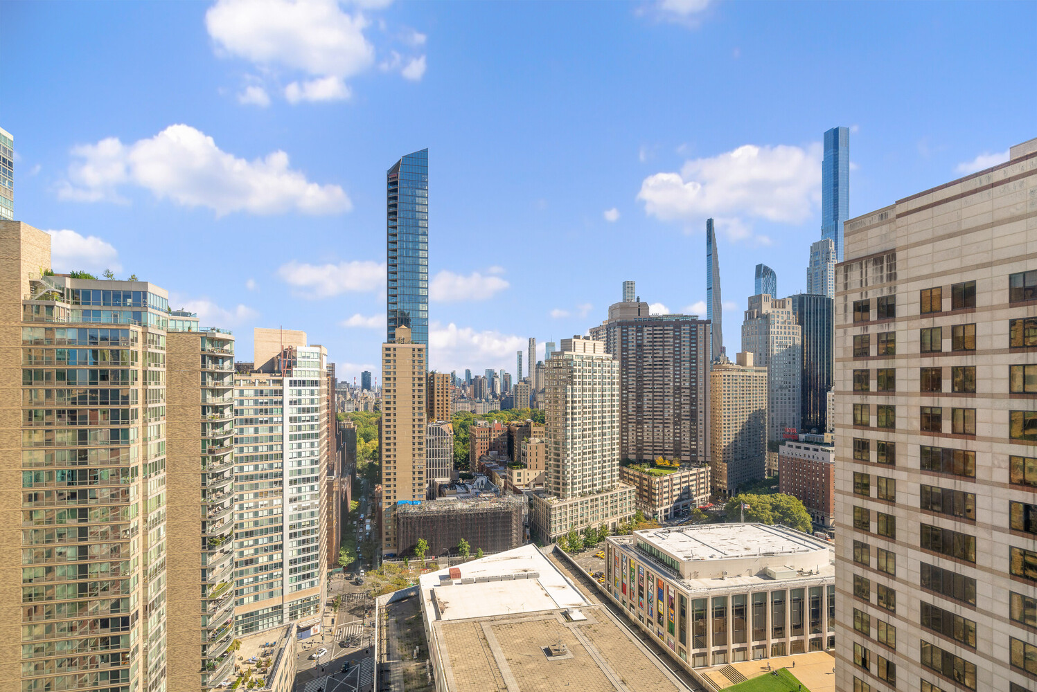 160 West 66th Street, Unit 31D Manhattan, NY 10023 - Photo 9 of 10 a view of a city with tall buildings