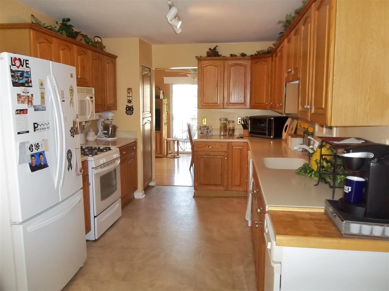 1313 Wagon Wheel Lane Rochester, MI 48306 - Photo 12 of 20 31246508-11.JPG