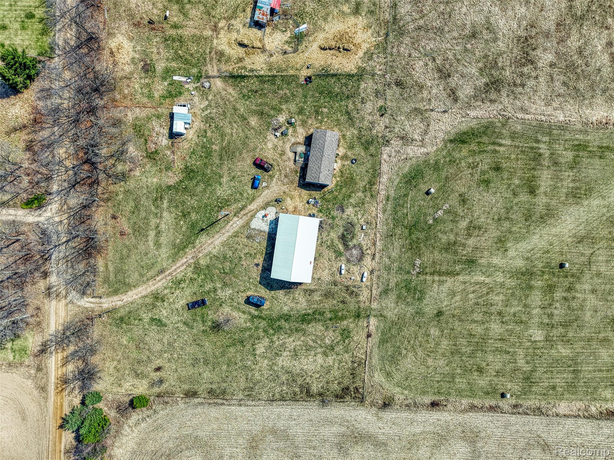 12459 Earl Road Stockbridge, MI 49285 - Photo 22 of 33 DJI_20260330120834_0092_D_13.jpg