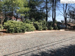 104 Pine Valley Road Newland, NC 28657 - Photo 4 of 10 Gallery Image 4