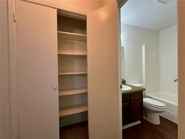 $425,000 | 3202 Cougar Trail, Bryan, TX 77807