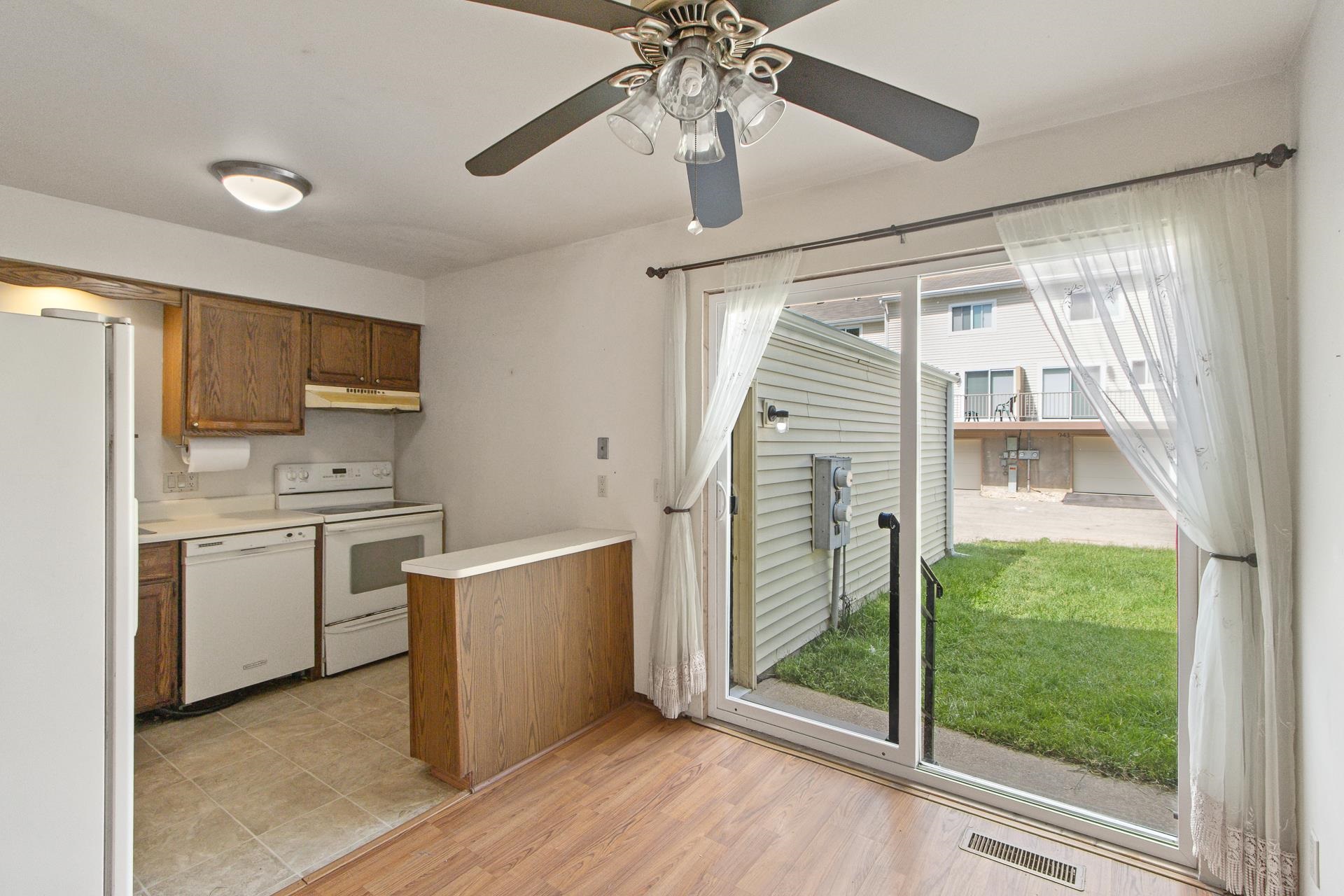6966 Park Ridge Drive Madison, WI 53719 - Photo 7 of 36
