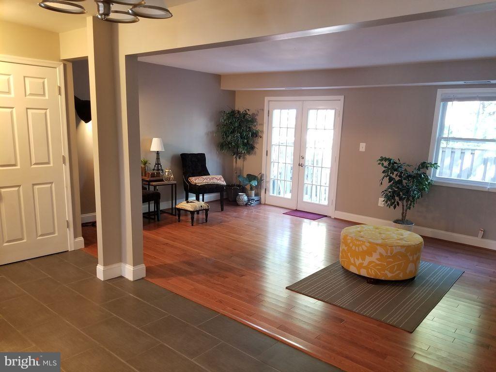 14403 Innsbruck Court, Unit 3V Silver Spring, MD 20906 - Photo 13 of 30 Family Room