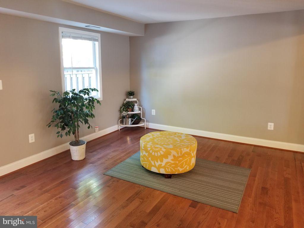 14403 Innsbruck Court, Unit 3V Silver Spring, MD 20906 - Photo 14 of 30 Family Room