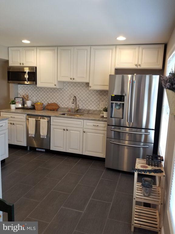 14403 Innsbruck Court, Unit 3V Silver Spring, MD 20906 - Photo 7 of 30 Kitchen