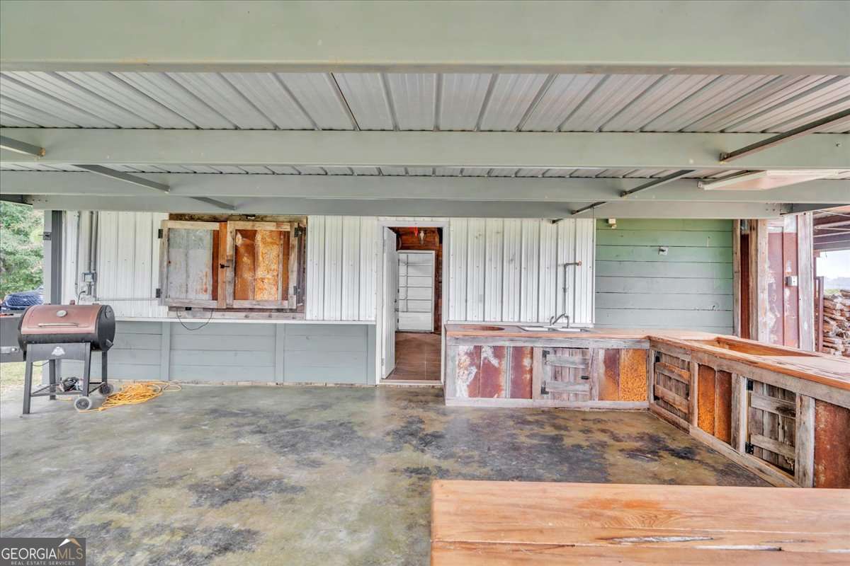 568 Hopewell Church Road Rhine, GA 31077 - Photo 48 of 79 a living room with a large window