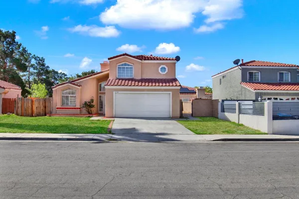 $450,000 | 1716 Boysenberry Way, Palmdale, CA 93550