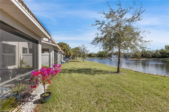 $449,900 | 15116 Summit Pl Circle, Unit 213, Naples, FL 34119