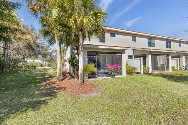 $449,900 | 15116 Summit Pl Circle, Unit 213, Naples, FL 34119