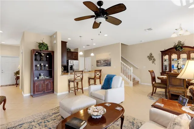 $449,900 | 15116 Summit Pl Circle, Unit 213, Naples, FL 34119