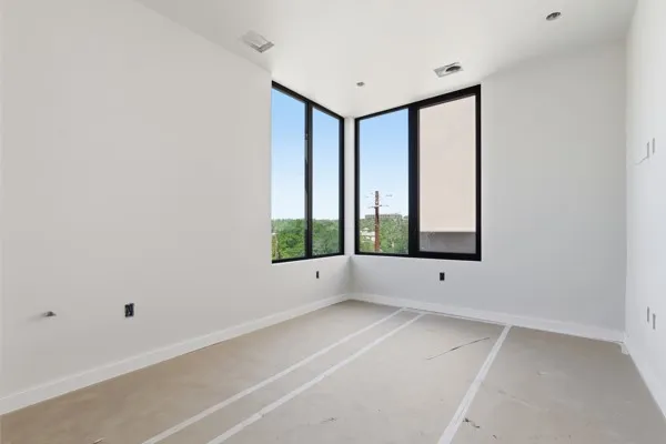 $9,950 | 1403 Barton Hills Drive, Unit 3, Austin, TX 78704