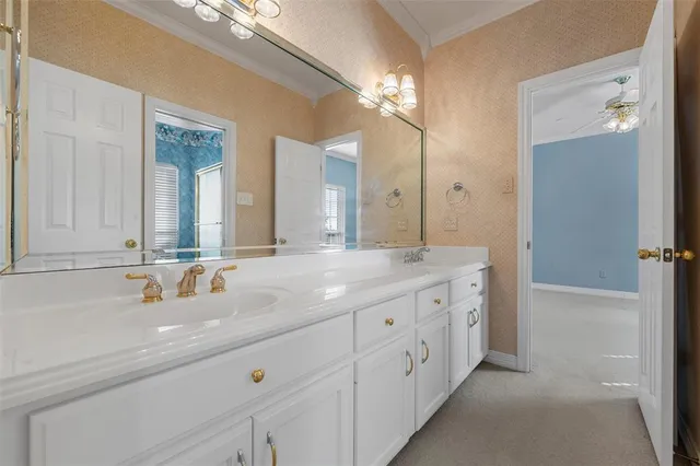 $799,900 | 188 Twin Bends Road, Crawford, TX 76638