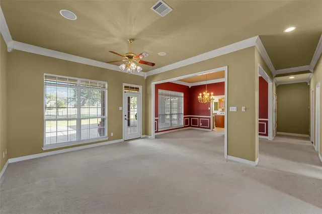 $799,900 | 188 Twin Bends Road, Crawford, TX 76638