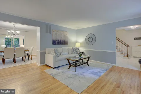 $729,000 | 10410 3 Doctors Road, Dunkirk, MD 20754