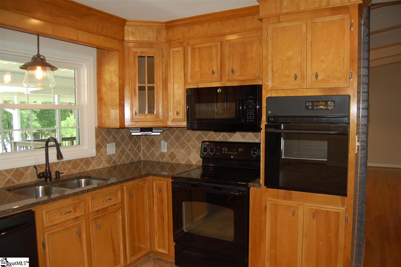 404 Arcadia Drive Anderson, SC 29621 - Photo 7 of 32 Gallery Image 7