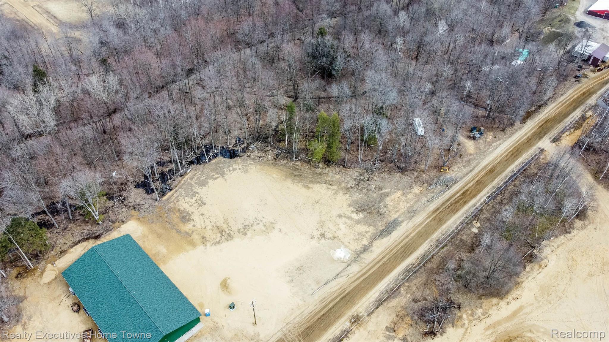 3606 Smokey Ridge Vassar, MI 48768 - Photo 6 of 18 Gallery Image 6