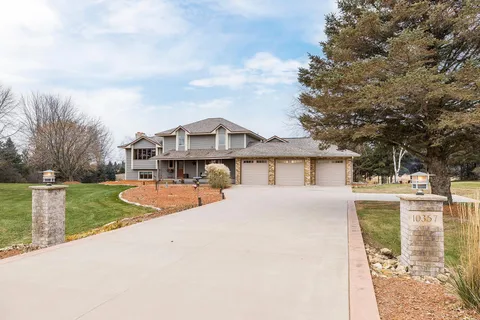 $875,000 | 10357 117th Street North, Grant, MN 55082