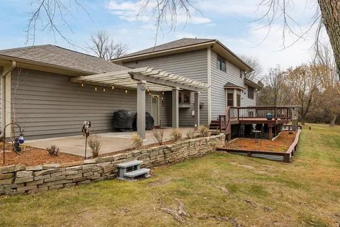 $875,000 | 10357 117th Street North, Grant, MN 55082